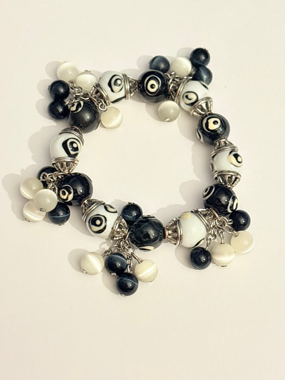Vintage Black White Glass Charm Bracelet 7”